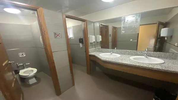 oficinas y locales comerciales - ALQUILER LOCAL PARA OFICINA DE 379m2 - EVARISTO MORALES 5