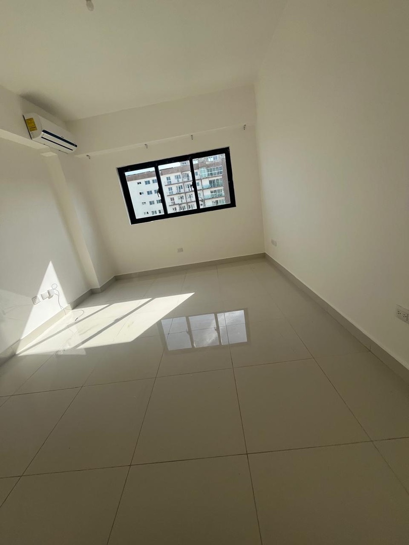 apartamentos - Alquiló bellla vista línea blanca dos hab 2.5 baños balcón dos parqueos servicio 2