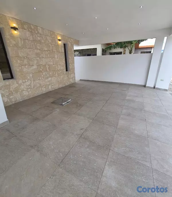 casas - CASA MODERNA EN  URBANIZACION DON JUAN  II 9