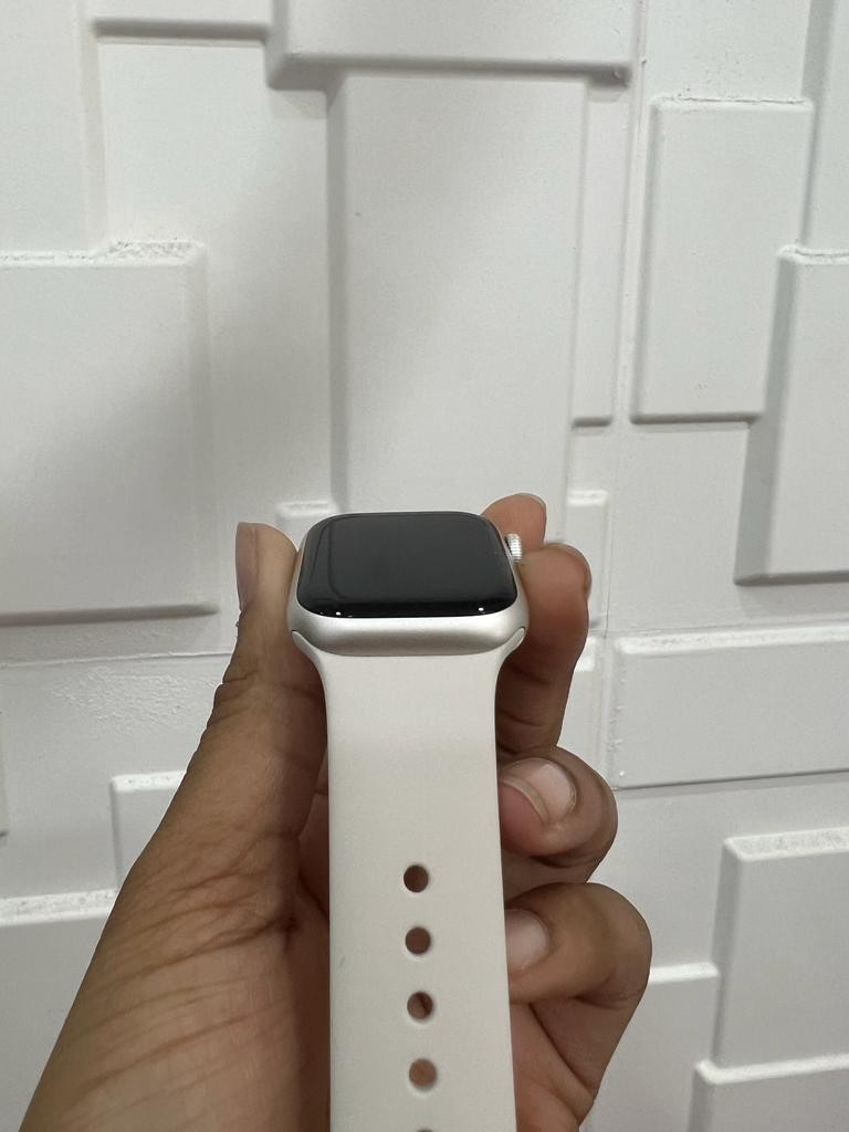 otros electronicos - Apple Watch Serie 8 41mm Starlight Suelto 1