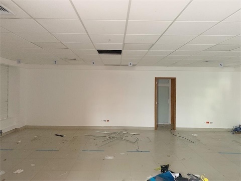 oficinas y locales comerciales - Local Piantini 78 m 2