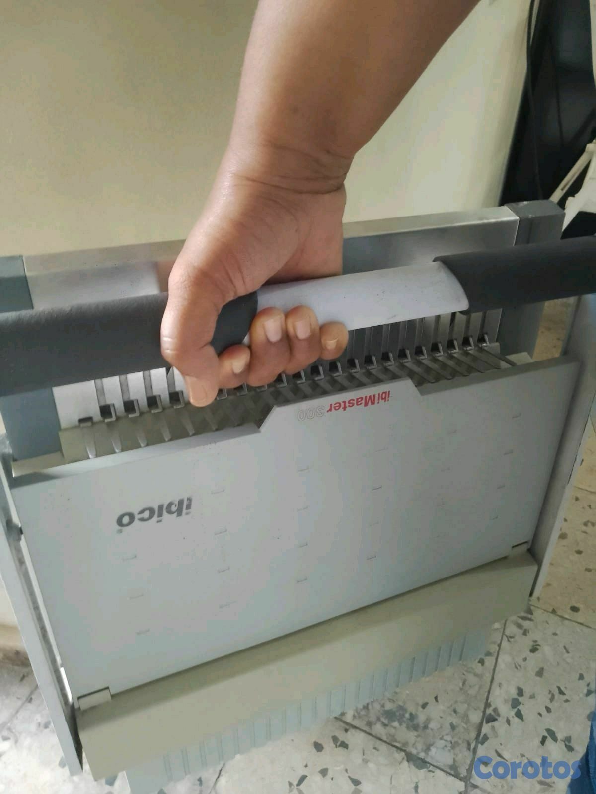 equipos profesionales - Encuadernadora Multifuncional Ibico 4