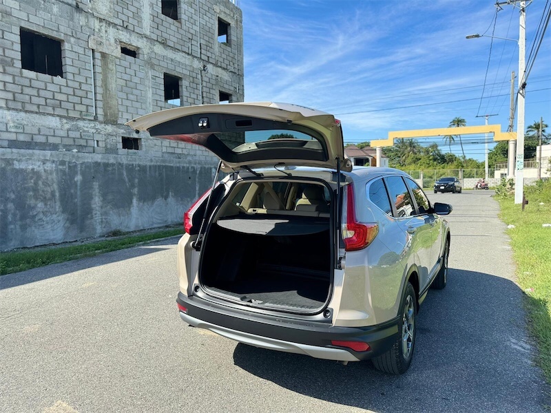jeepetas y camionetas - Se vende Honda CRV 2019  1
