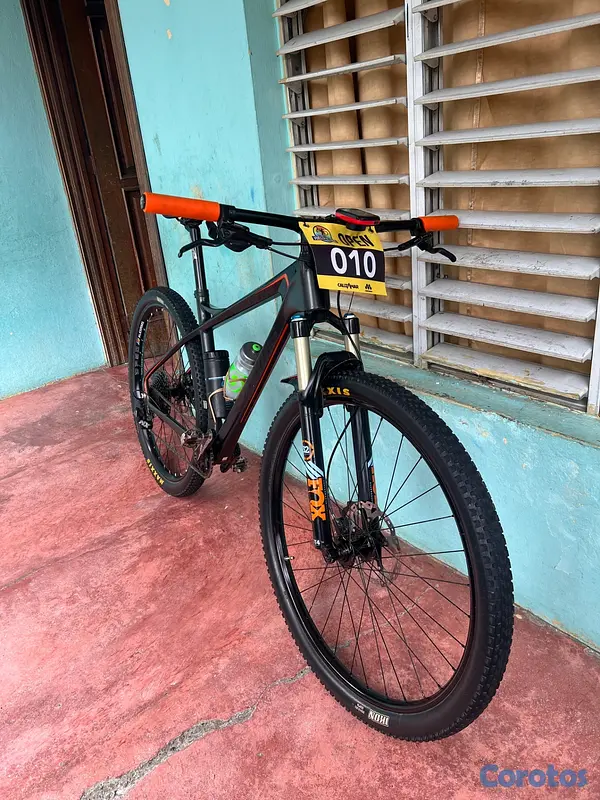 bicicletas y accesorios - MTB 29 Carbon – Oportunidad 8