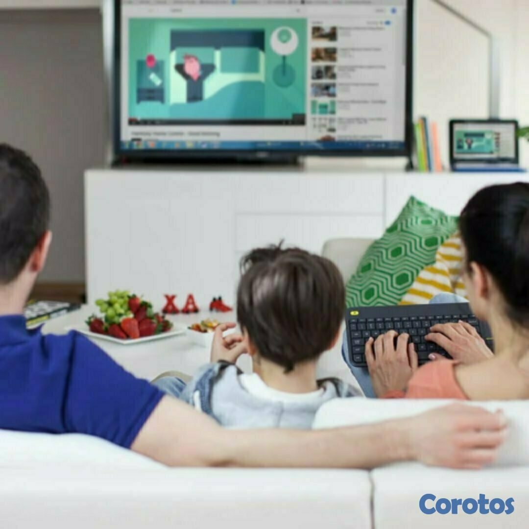 computadoras y laptops - TECLADO Y TOUCHPAD LOGITECH K400 PLUS USB WIRELESS RECEIVER 2.4GHZ WIRELESS,ESPA 4