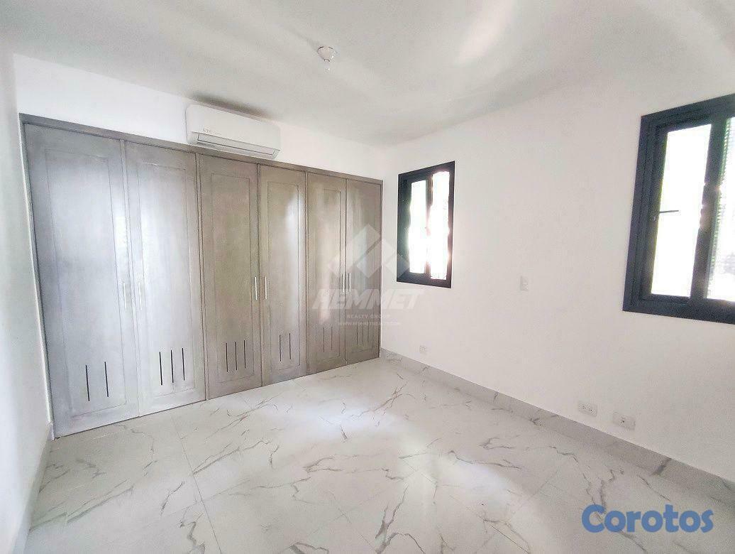 apartamentos - VENTA DE APARTAMENTO CON ROOFTOP Y GYM EN ZONA UNIVERSITARIA SANTIAGO 8