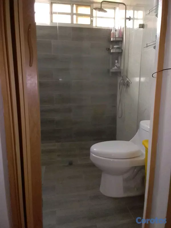 casas - Vendo Casa duplex en la Av. Independencia  5