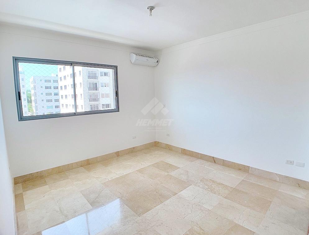 apartamentos - TORRE LINEA BLANCA ASCENSOR Y PISCINA LA ESMERALDA SANTIAGO 5