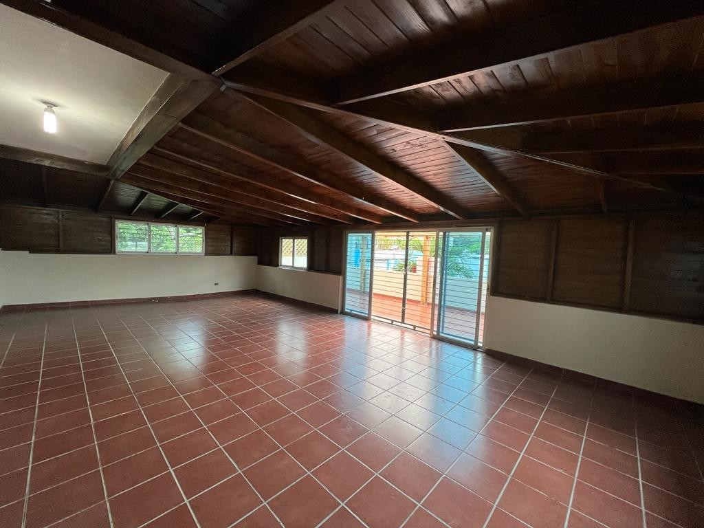 apartamentos - Se Vende Apartamento en Gazcue 3Hab 1