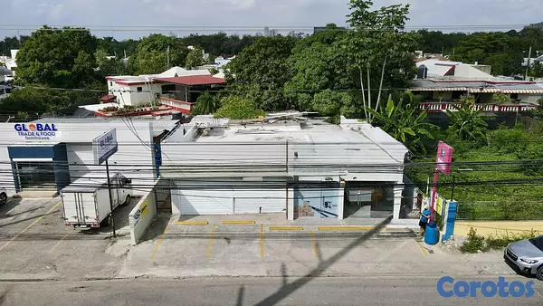 oficinas y locales comerciales - LOCAL EN 1ER NIVEL DE RENTA EMBRUJO 1 SANTIAGO 3