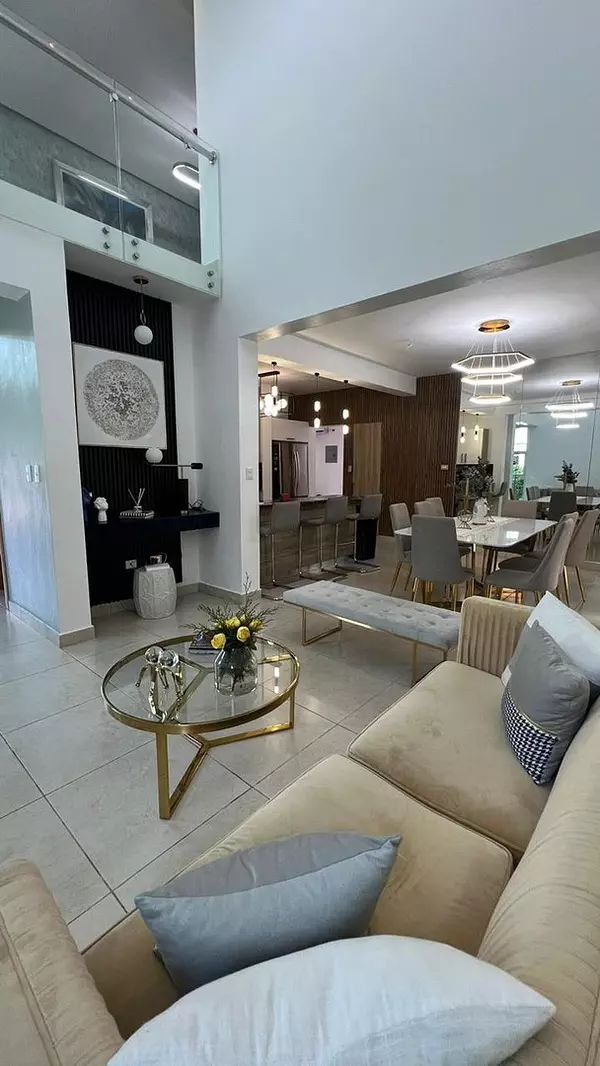 casas - Bellisima Casa en Proyecto Cerrado de Gurabo 4