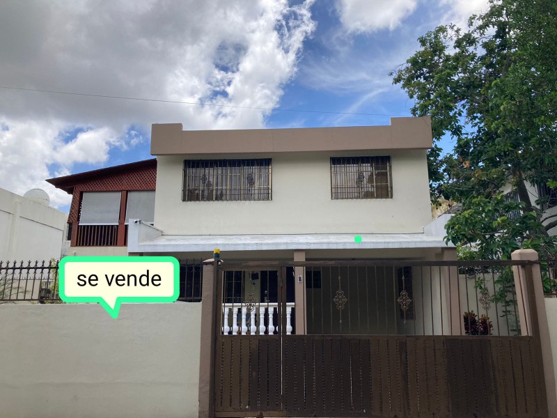 casas - VENDO CASA EN LOS PROCERES  0