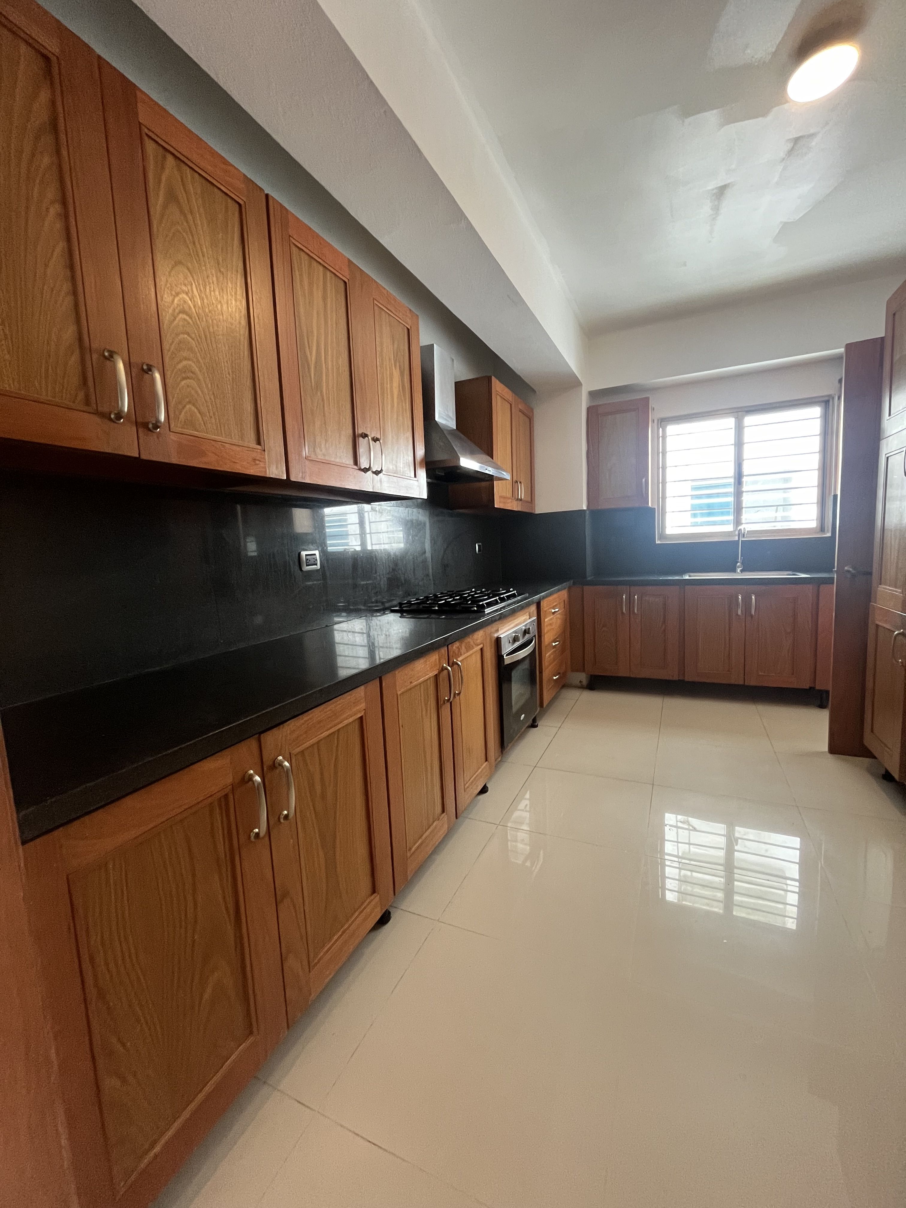 apartamentos - Apartamento en alquiler a pasos del Parque Mirador Sur en 3 er piso 1