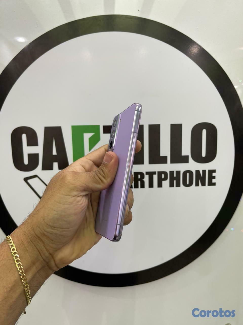 celulares y tabletas - Samsung Galaxy S22 5G 128GB Morado Desbloqueado de 4