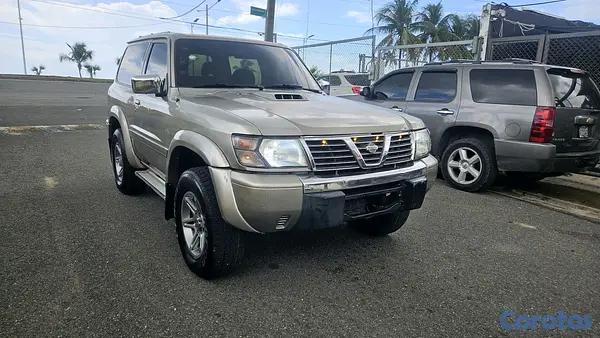 jeepetas y camionetas - Nissan patrol v6 2001 gasolina  2
