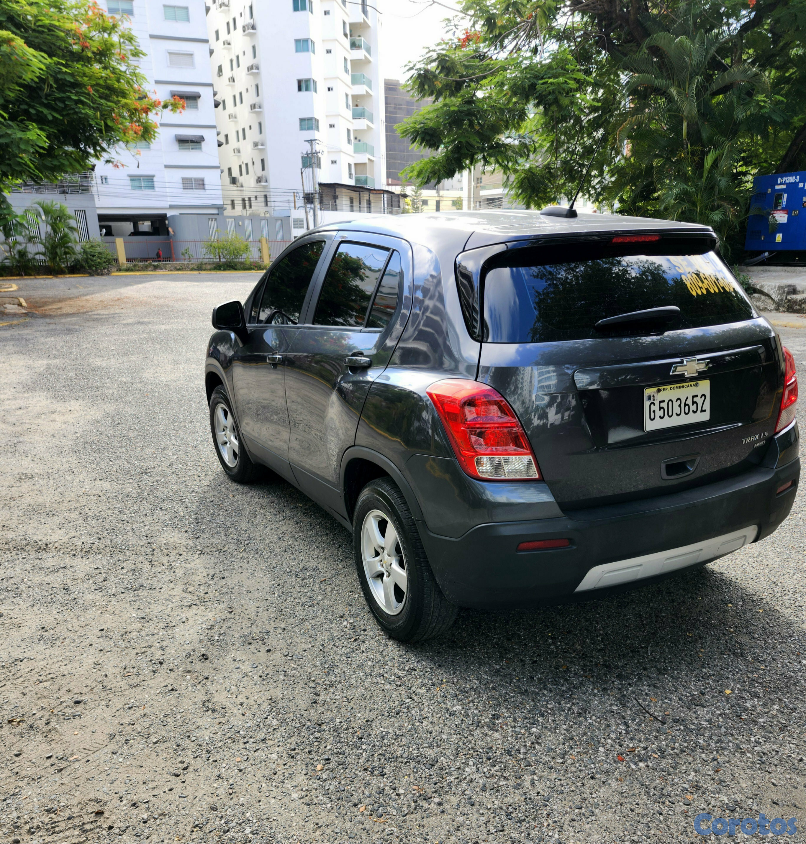 jeepetas y camionetas - Chevrolet Trax LS AWD en excelentes condiciones  10