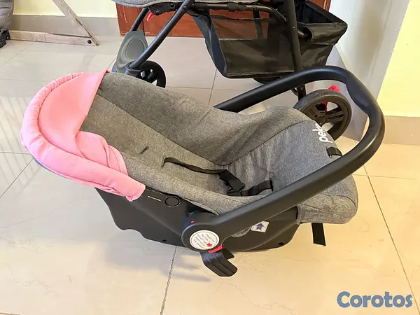 coches y sillas - coche con su cargador 5