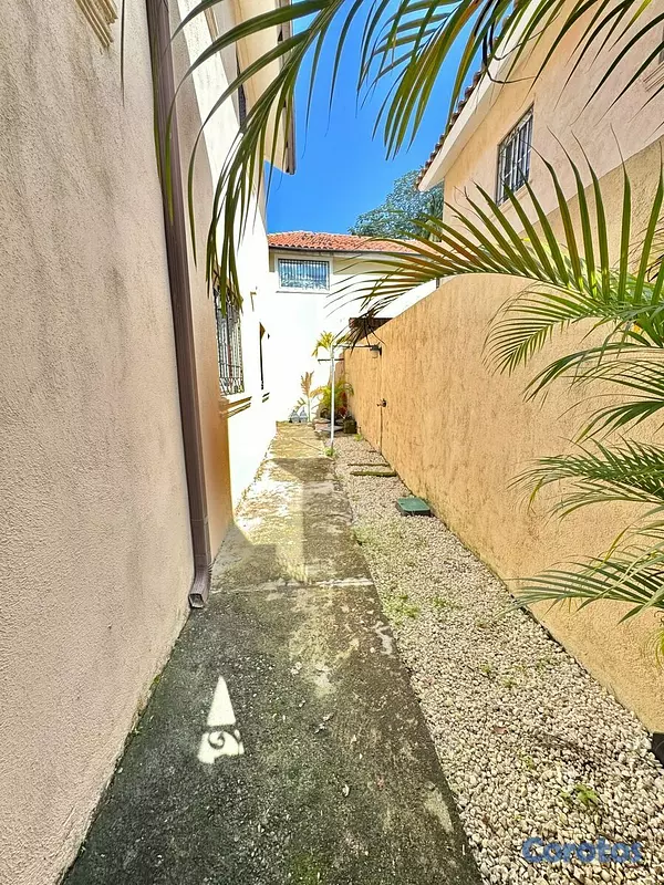 casas - Alquiler de Casa en Cuesta Hermosa III 9