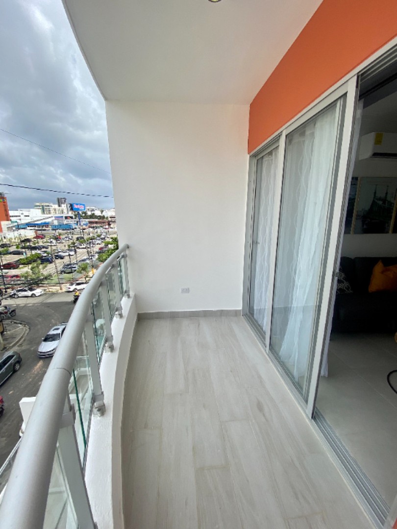 apartamentos - Apartamento en Alquiler Amueblado en EVARISTO MORALES
 5