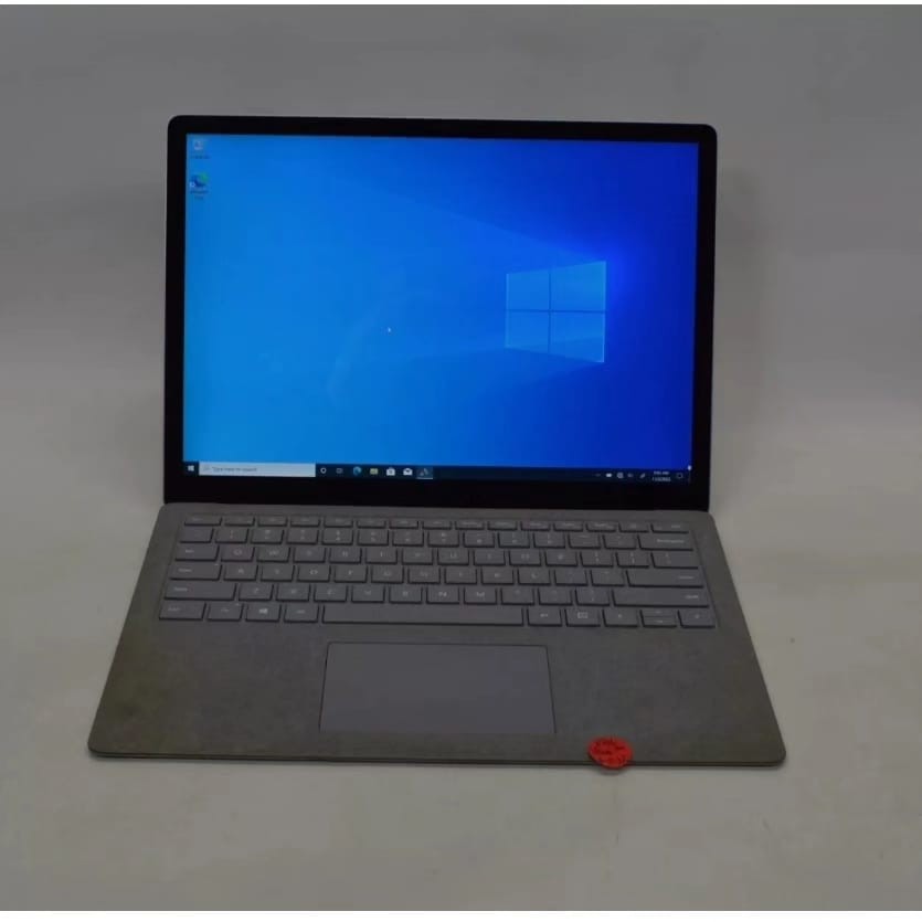 computadoras y laptops - Microsoft Surface laptop 2 Pantalla TOUCH intel core i5 8GB RAM
 1