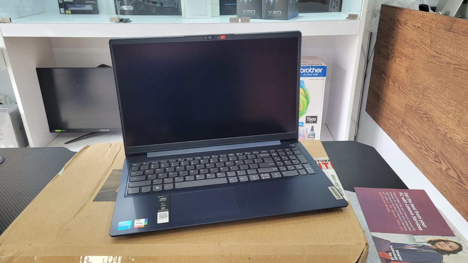 computadoras y laptops - LAPTOP LENOVO NOTEBOOK IDEAPAD 3 I5-123U 12GB 512SSD 3