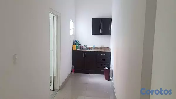 oficinas y locales comerciales - En Venta y Alquiler Local en Gazcue con 25 parqueos 4