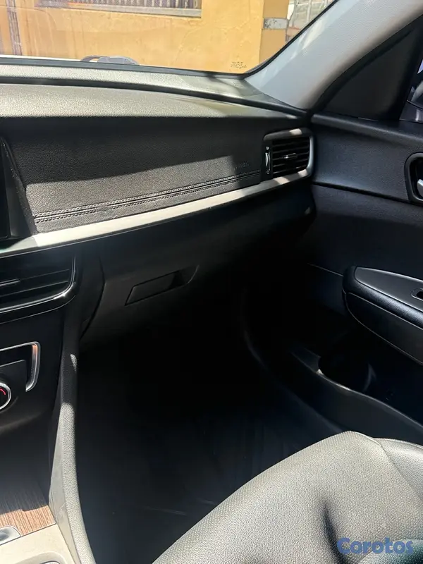 carros - SE VENDE KIA K5 2020 7