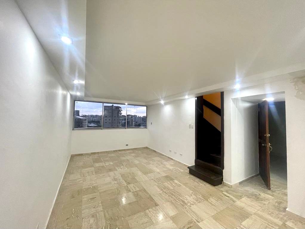 apartamentos - --SIN INTERMEDIARIOS RENTO APARTAMENTO SE PUEDE USAR COMO OFICINA-- -.
 5