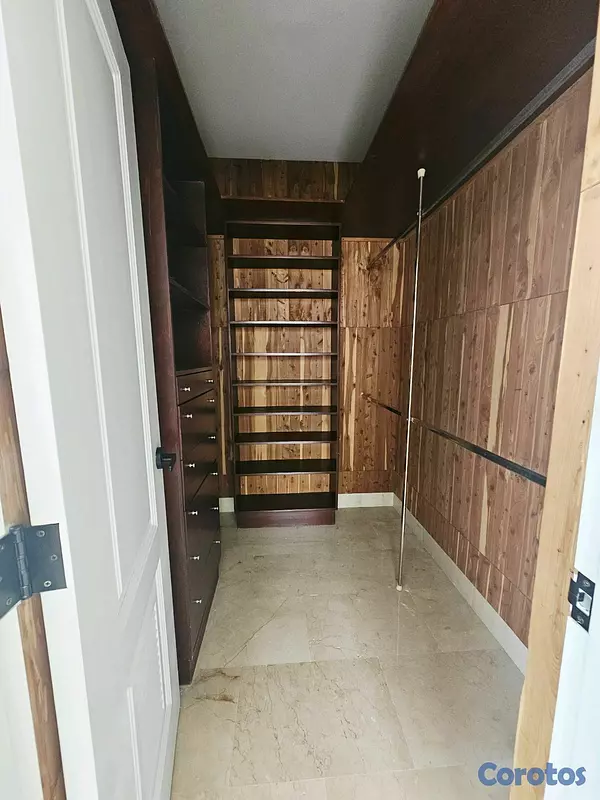 apartamentos - Venta de Apartamento en Piantini piso alto 11