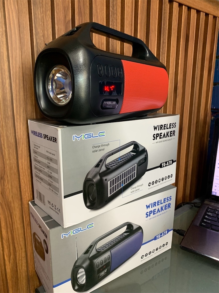 otros electronicos - Linterna 🔦 con radio 📻 recargable  8