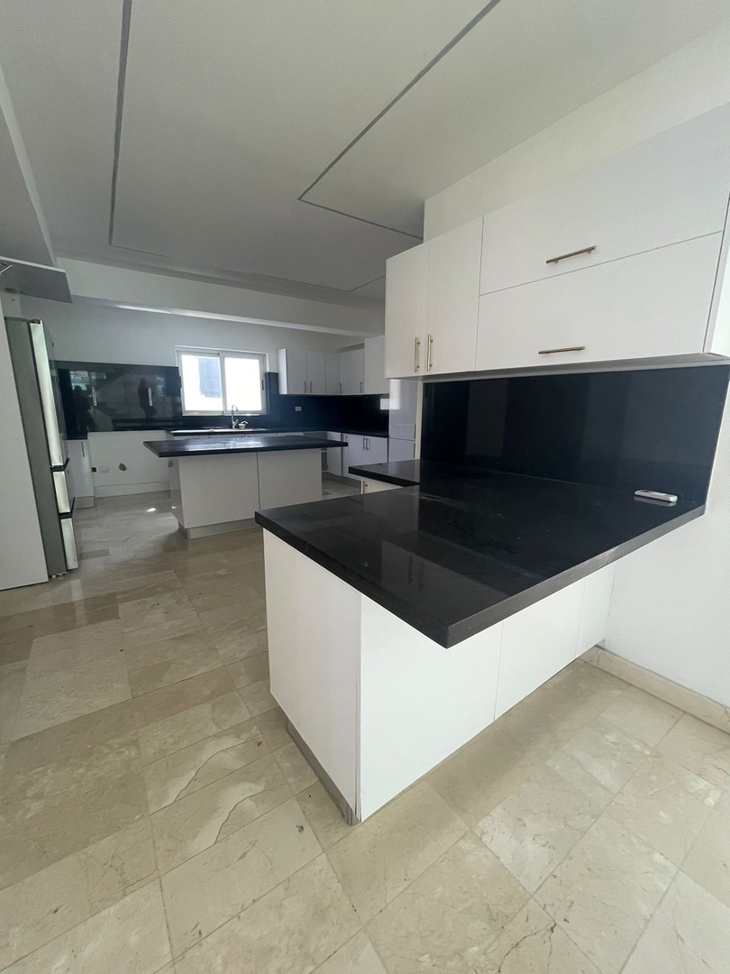 apartamentos - Se vende apartamento tipo PH en Seralles 8