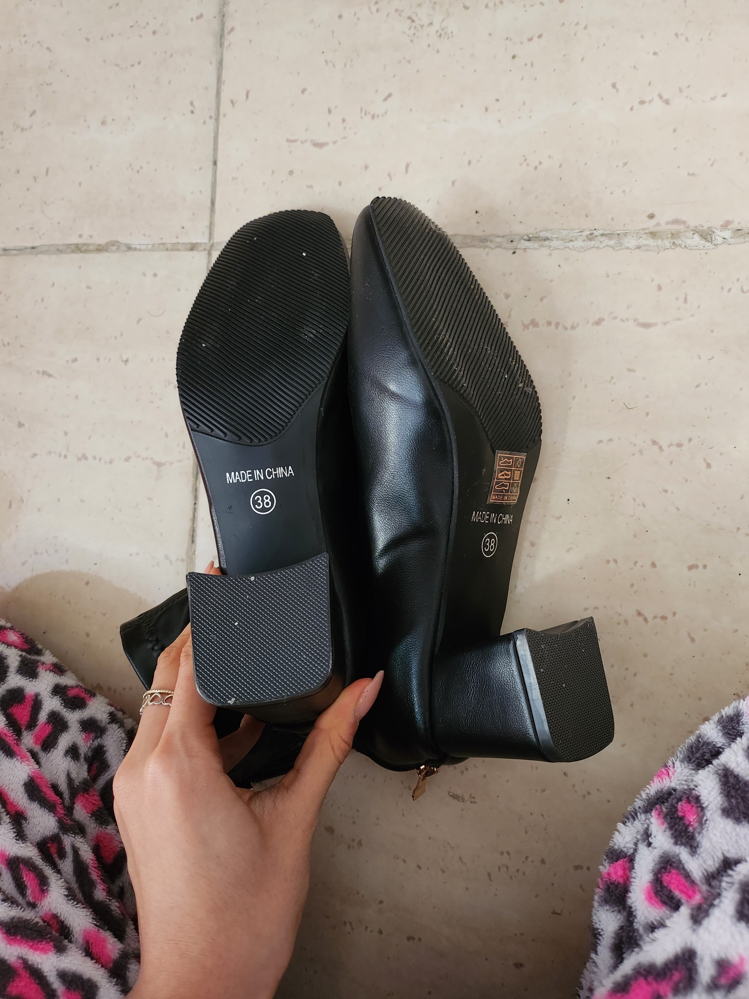zapatos unisex - Botas de cuero negras 4