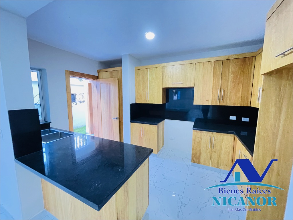 casas - Casa en venta en puerto plata  5