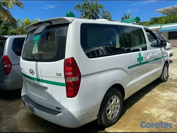otros vehiculos - 2011 Hyundai Starex Ambulancia  4