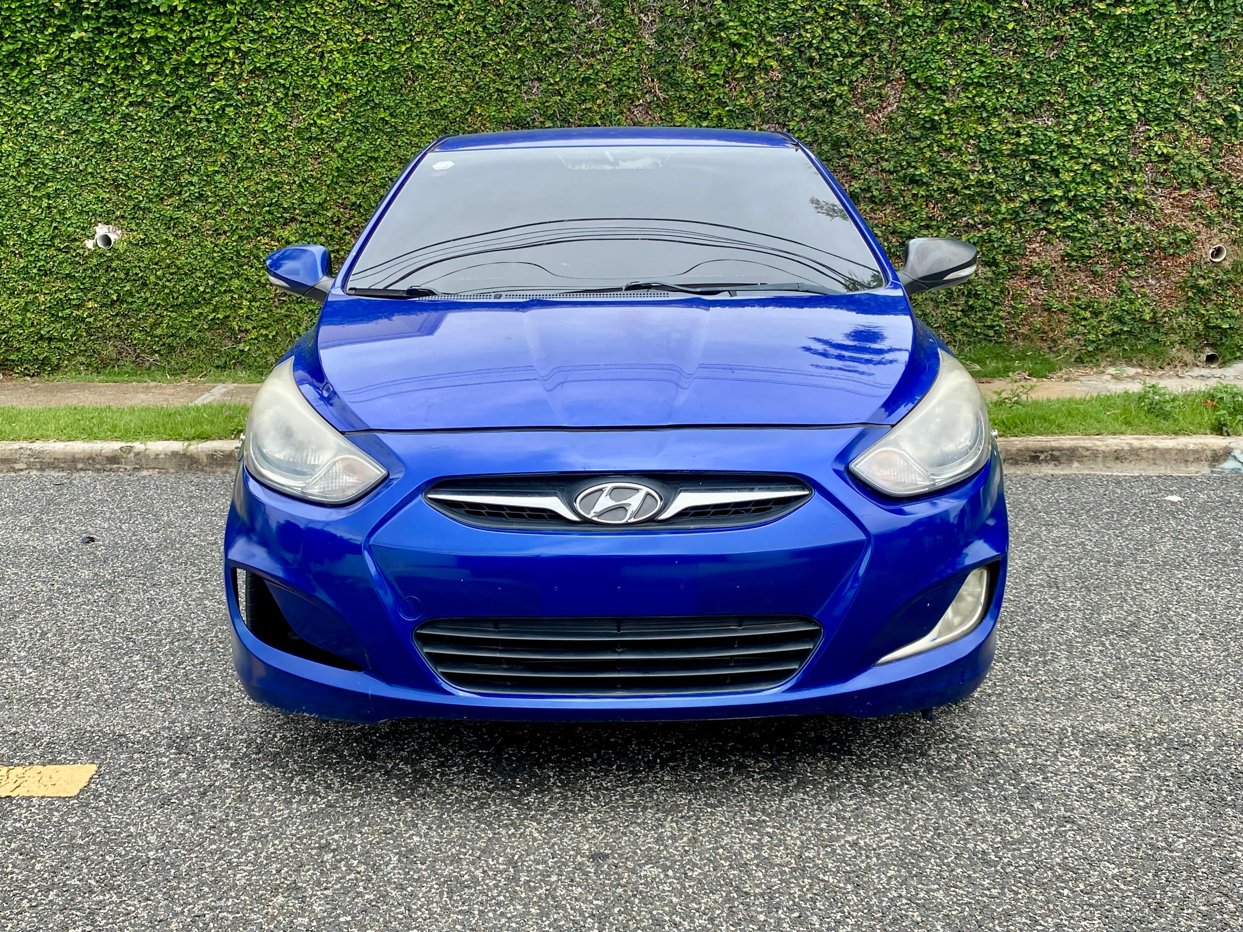 jeepetas y camionetas - HYUNDAI ACCENT 2011 1