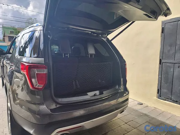 jeepetas y camionetas - FORD EXPLORER LIMITED 4WD 8