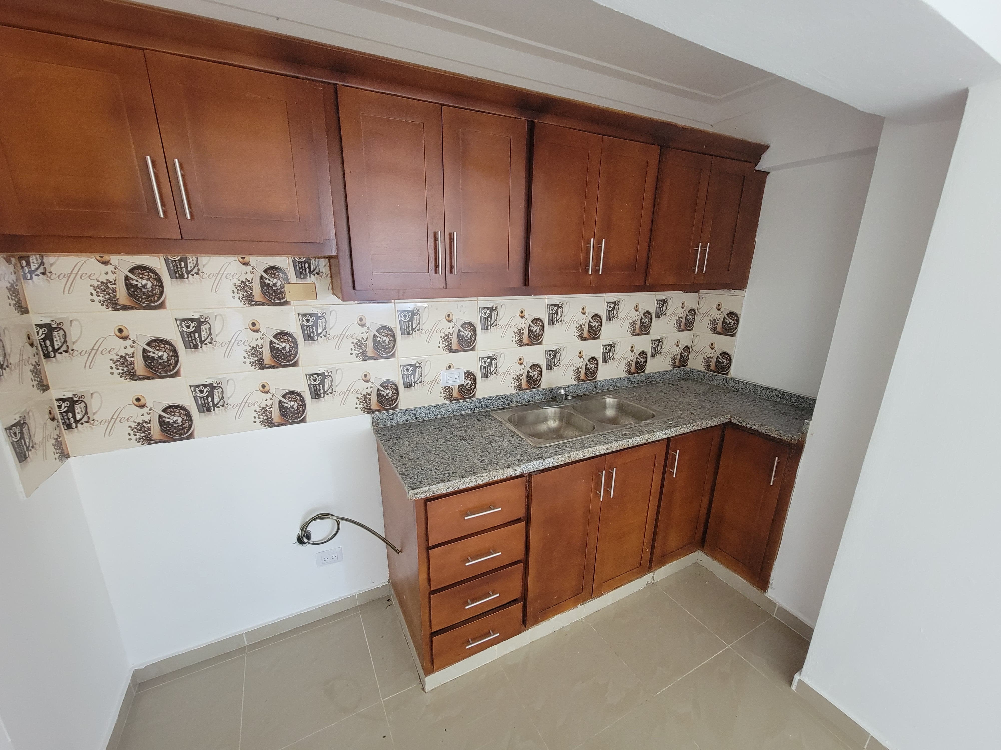apartamentos - venta de apartamento 2do piso con 3 parqueos reparto los 3 ojos Santo Domingo  8