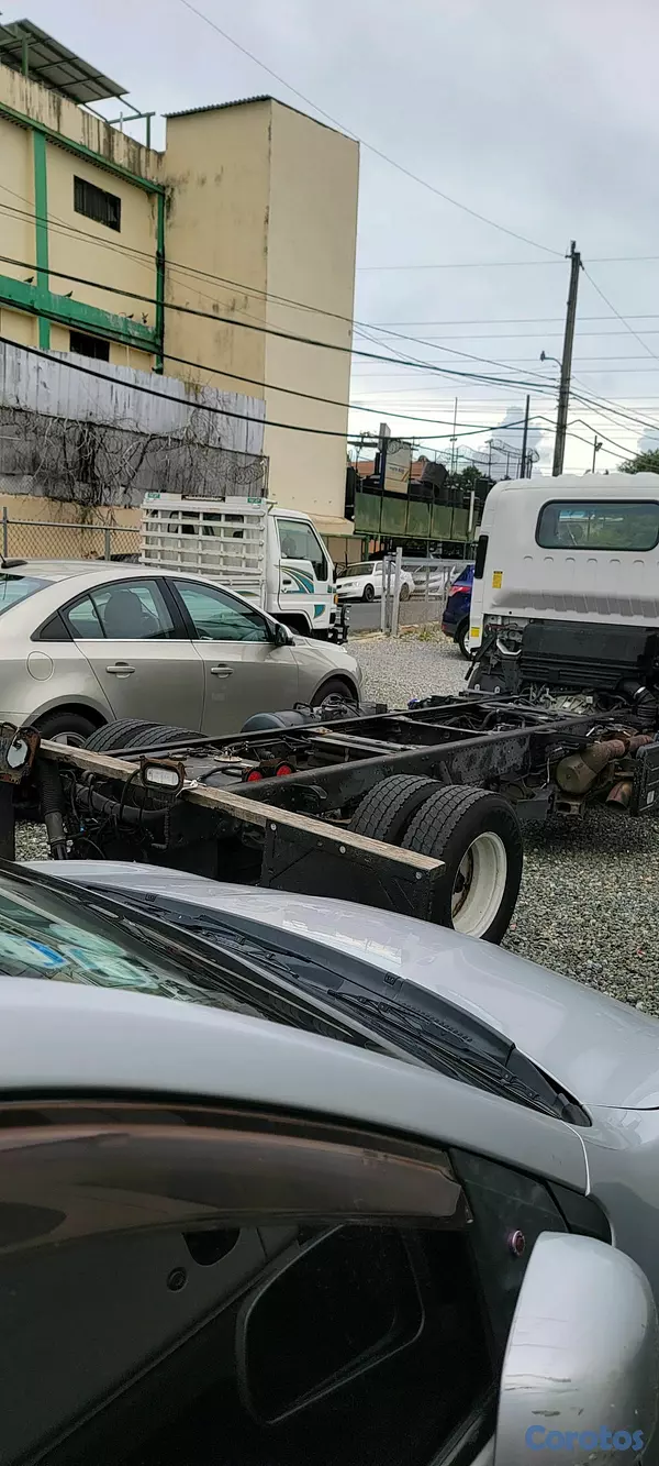 camiones y vehiculos pesados - CAMION CHASIS ISUZU 2019 6