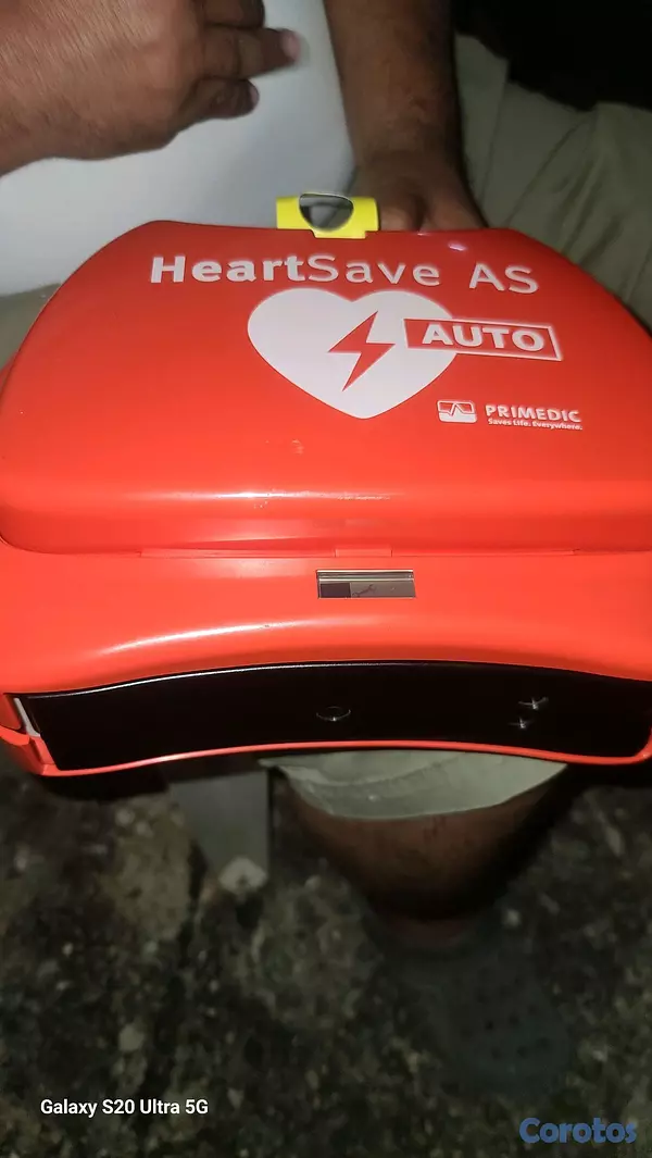 Salud y Equipamiento Médico - desfibrilador nuevo recargable  4