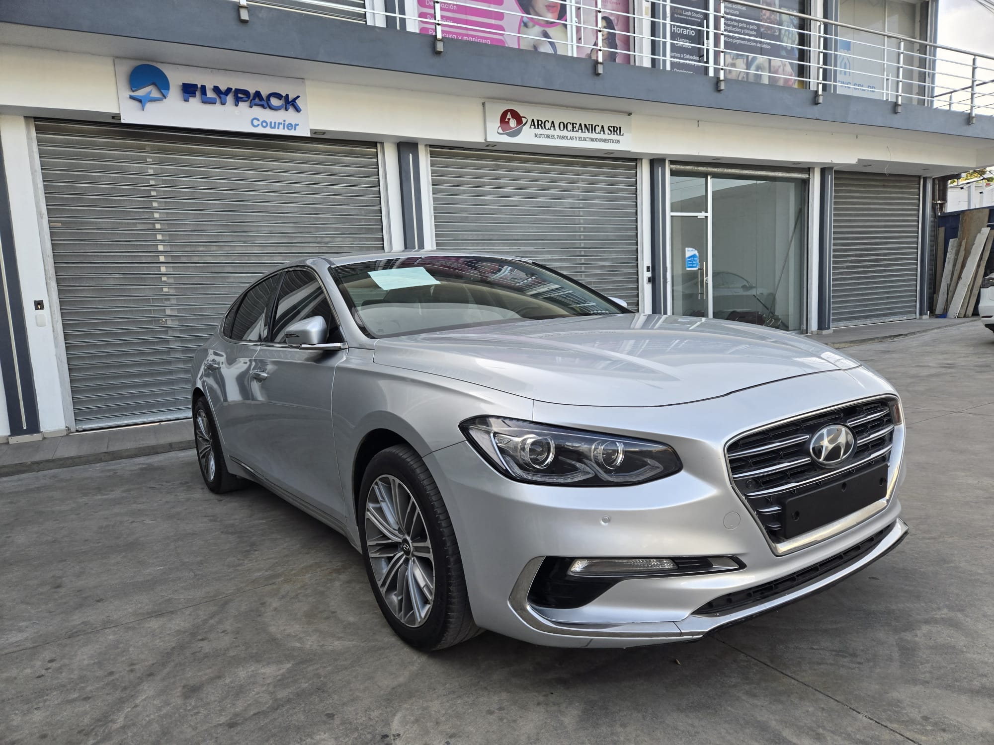 carros - HYUNDAI GRANDEUR 2018 GRIS 0