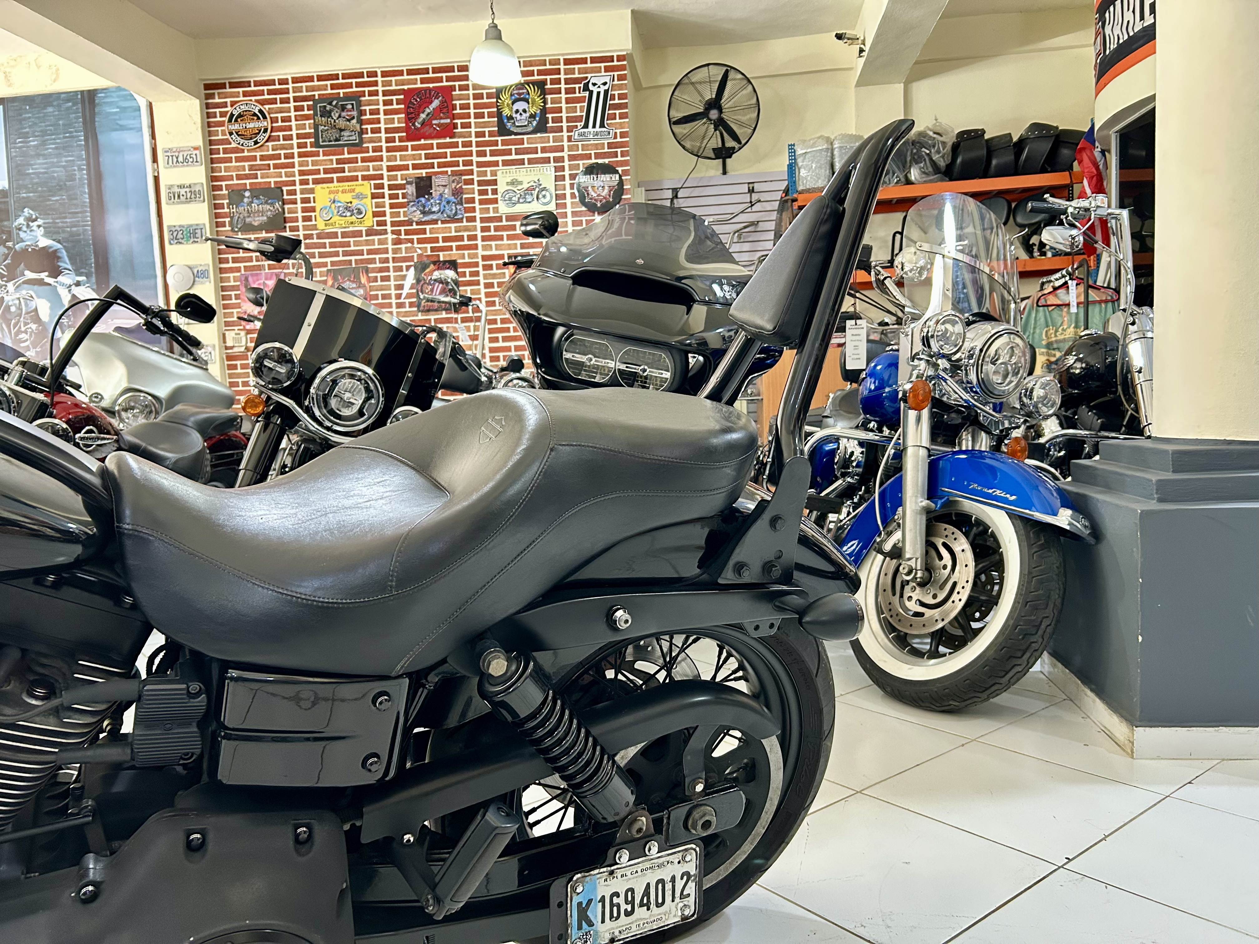 motores y pasolas - Dyna Wide Glide Año 2010 3