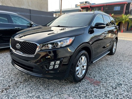 jeepetas y camionetas - Kia Sorento 2017 3 Filas V4 Asiento Electrico ✅