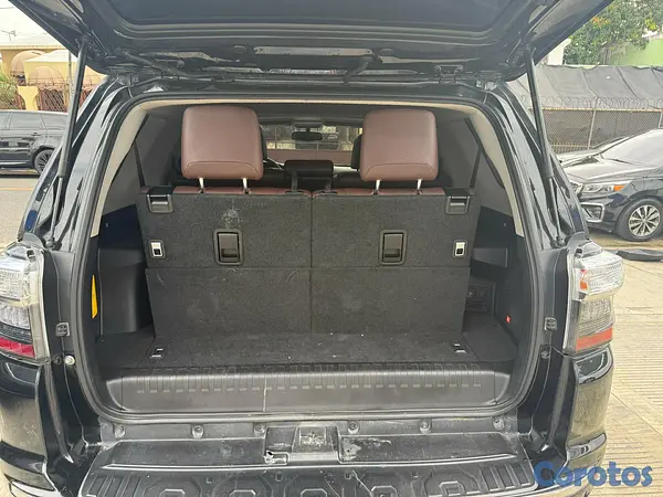 jeepetas y camionetas - Toyota 4Runner Limited 2017 12
