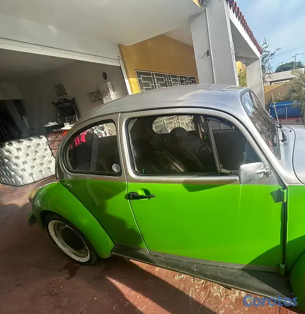 carros - Volkswagen Beetle, Cepillo 3
