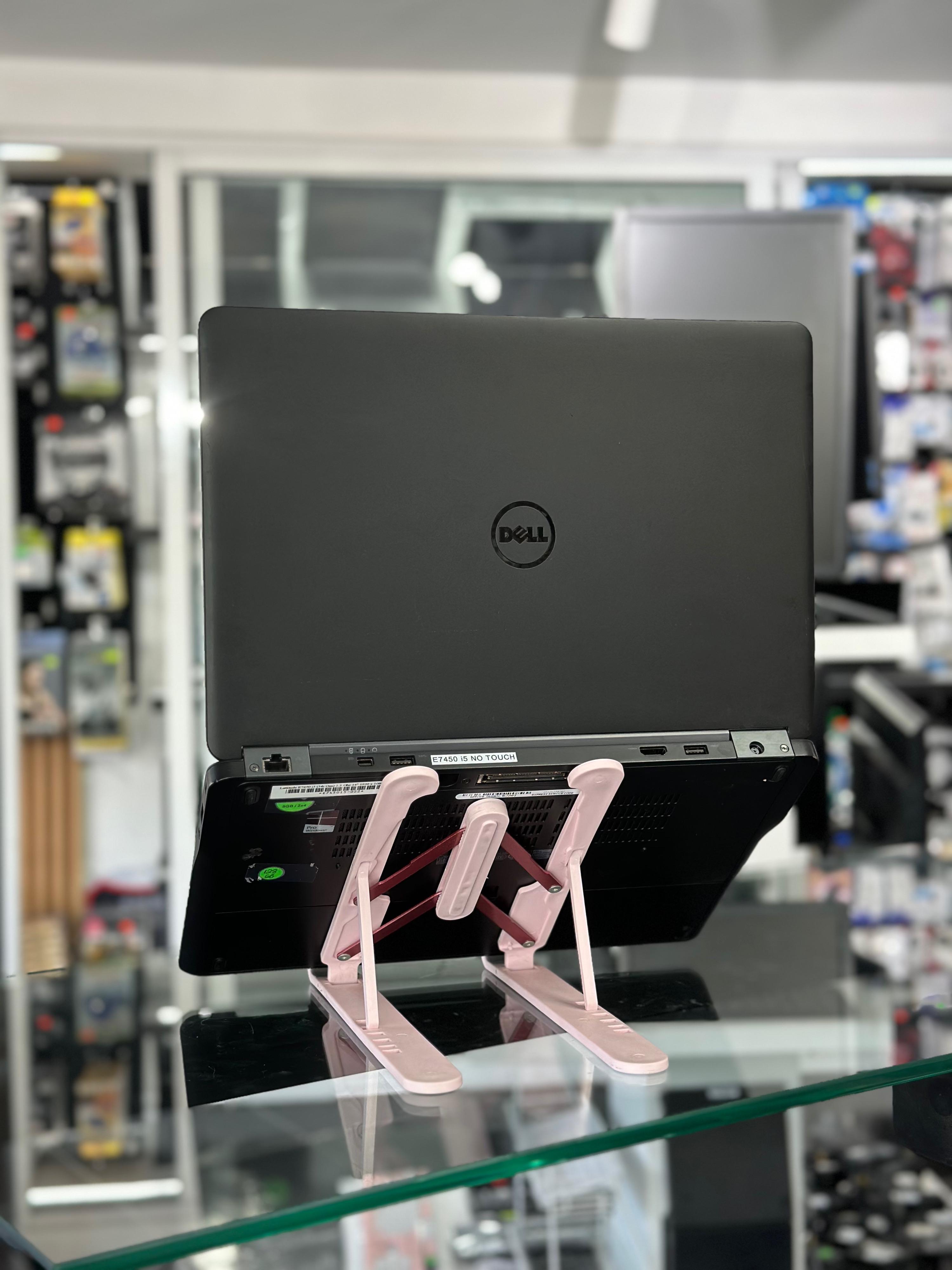 computadoras y laptops - Laptop Dell i5 5ta Gen. 3