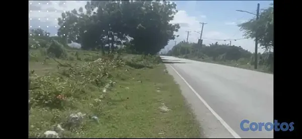 solares y terrenos - Solar en venta en Barahona – Zona tranquila 300m2  13