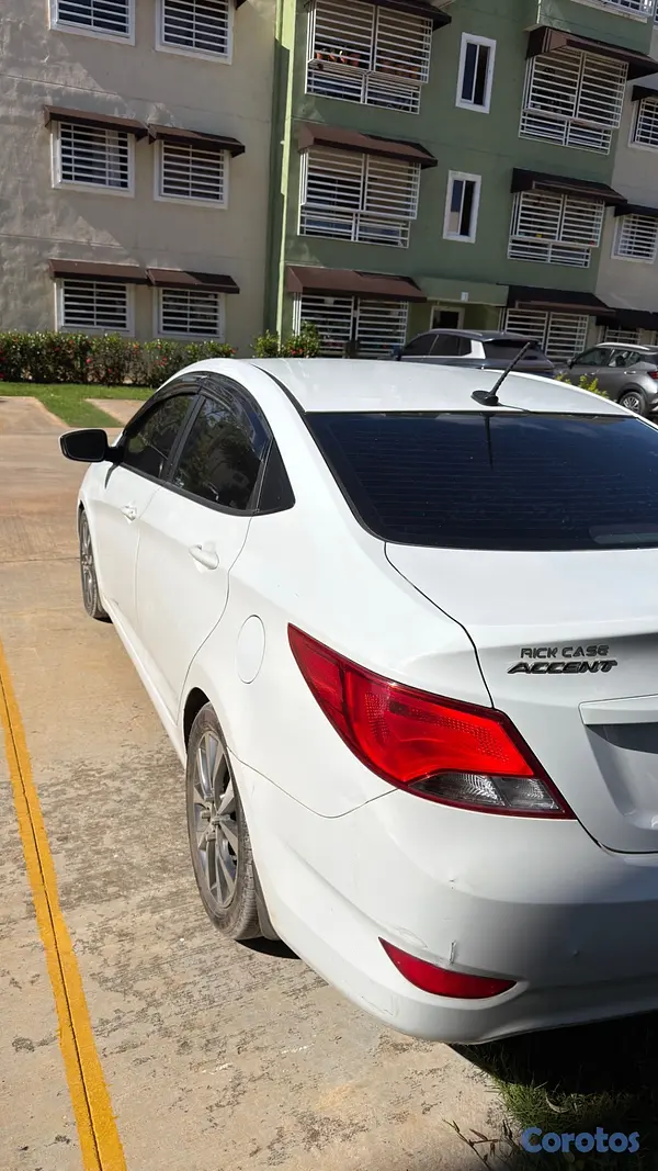 carros - Hyundai accent 2017 6
