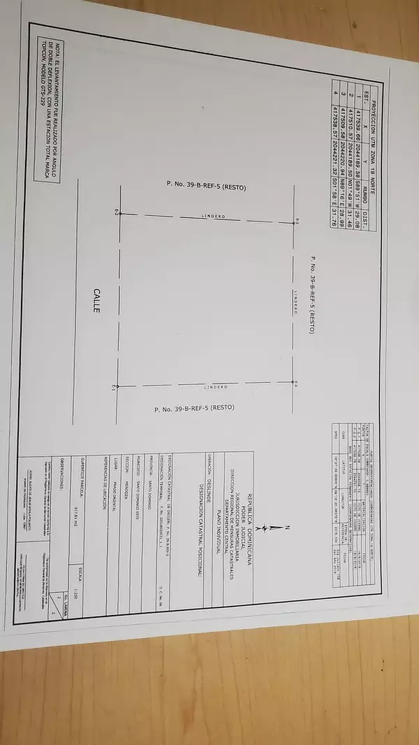 solares y terrenos - Solar de 900 metros, en Prado Oriental, Autopista San Isidro, con su Titulo  2