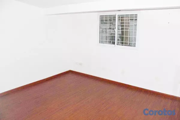 oficinas y locales comerciales - Local céntrico en Naco  10