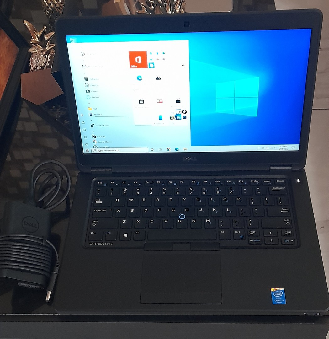 computadoras y laptops - Laptop Dell E5450 Core i5 8GB Ram 500GB Windows 10-Home Oferta
